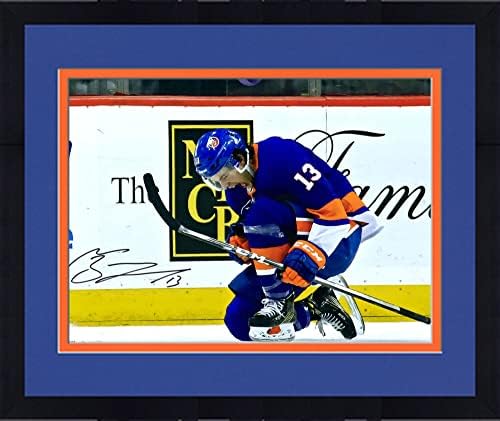 Keretes Mathew Barzal New York Islanders Dedikált 16 x 20 Cél Ünnep Fénykép - Dedikált NHL-Fotók
